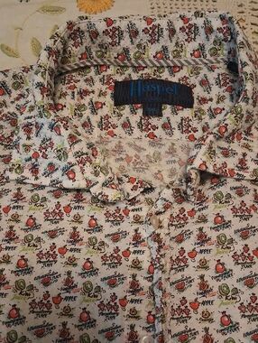 Haspel Seersucker Men’s Fruit-Print Casual Shirt
